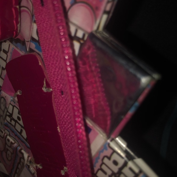 Super unique Nahui Ollin y2k clutch bag made from recycled bubblegum wrappers 💖 - Picture 3 of 4